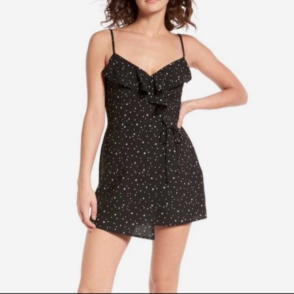 *NWT* Socialite Faux Wrap Romper